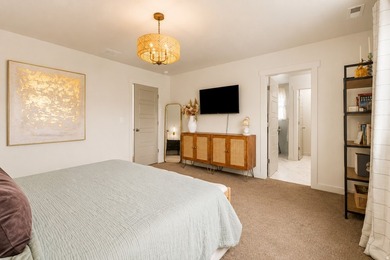 Welcome home to this stunning 3 bedroom, 2.5 bathroom move-in - photo 21