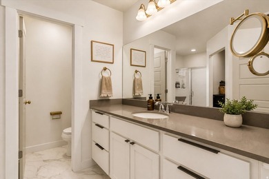 Welcome home to this stunning 3 bedroom, 2.5 bathroom move-in - photo 22