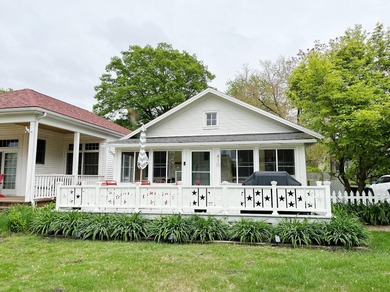 Lake Michigan - Van Buren County Home Active Under Contract in South Haven Michigan