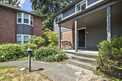 Lake Oswego Condo For Sale in Lake Oswego Oregon