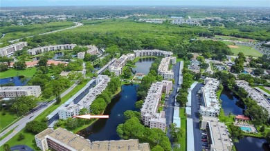 (private lake, pond, creek) Condo For Sale in St. Petersburg Florida