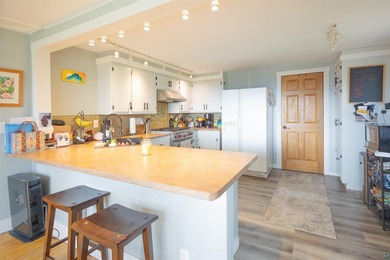 Blue Vista Farm, as this beloved property is known, presents an - photo 13