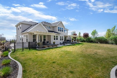 Nestled in the prestigious gated community of Cedar Hills, 9558 - photo 7