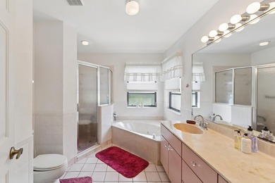 Welcome to this beautifully maintained 3-bedroom, 2-bathroom - photo 31