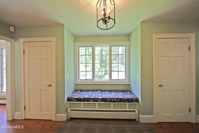 Stockbridge Contemporary surrounded by 5+ acres of privacy and - photo 6