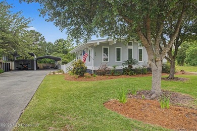 Experience the relaxed Mississippi Gulf Coast lifestyle with - photo 2