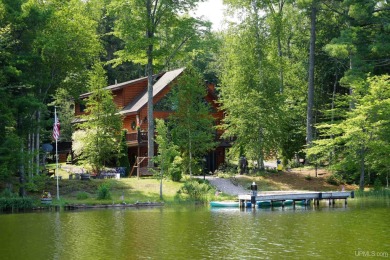 Sixteenmile Lake Home For Sale in Munising Michigan