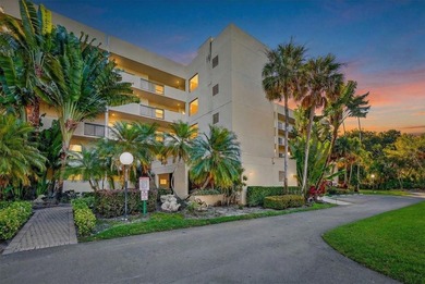 (private lake, pond, coastal) Condo Active Under Contract in Coconut Creek Florida
