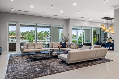 ELEVATED. SECURE. EXCEPTIONAL. Skip Palm Beach & Sarasota - photo 15