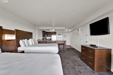 Only Ocean front Condo development in the Florence area! This is - photo 16