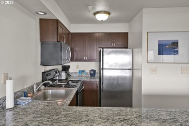 Only Ocean front Condo development in the Florence area! This is - photo 18