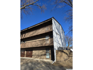 Clear Lake Condo For Sale in Clear Lake Iowa