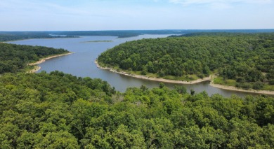 Truman Lake Home For Sale in Deepwater Missouri