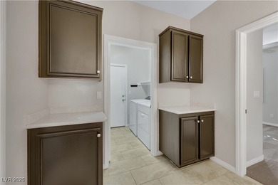 Welcome to 2262 Alanhurst--located within an established and