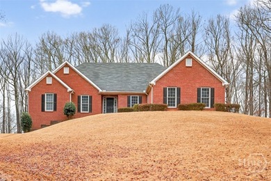 (private lake, pond, coastal) Home For Sale in Statham Georgia