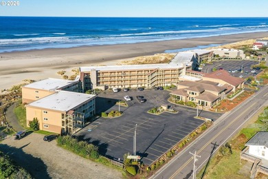 Only Ocean front Condo development in the Florence area! This is - photo 41