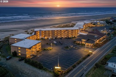 Only Ocean front Condo development in the Florence area! This is - photo 47