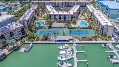 Marco Island Area Condo For Sale in Marco Island Florida