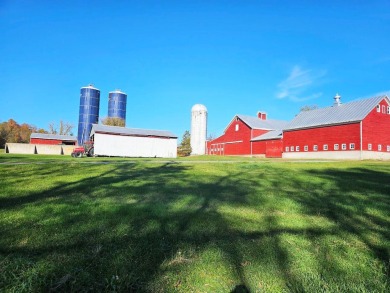 (private lake, pond, creek) Townhome/Townhouse For Sale in Hudson New York