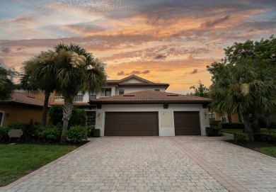 Lake Condo For Sale in Naples, Florida