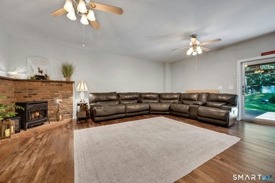 Significant Price Improvement! Motivated seller has repositioned - photo 16