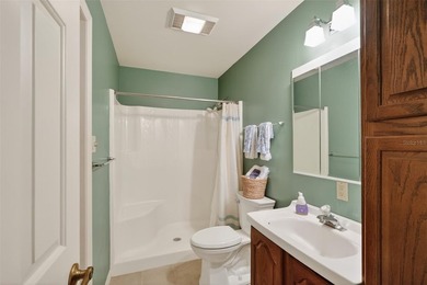 OWNER-OCCUPIED CUSTOM-BUILT 2 BEDROOM, 2 BATH HOME WITH LARGE - photo 16