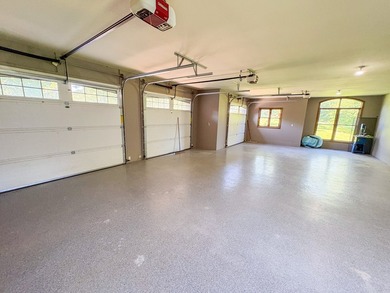 423+/- acre estate in Harrisburg, MO featuring a 27-acre stocked - photo 38