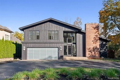 Lake Home Sale Pending in Birmingham, Michigan