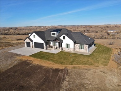 Yellowstone River Home For Sale in Shepherd Montana