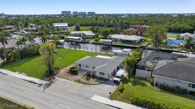 Caloosahatchee River Home For Sale in Fort Myers Florida