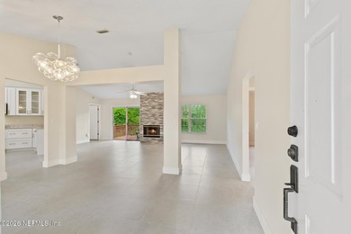This completely remodeled single-family residence offers a - photo 4