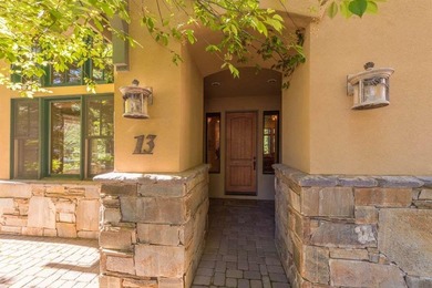 Stunning custom built home with a well thought out floor plan - photo 3