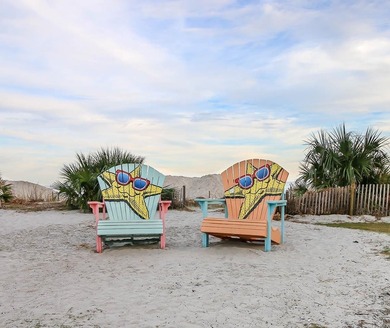 This spacious 3 Bedroom 2.5 Bath raised 1.5 story beach house is - photo 44