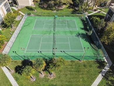 Renovated 2-bedroom, 2-bath residence on the 3rd floor in