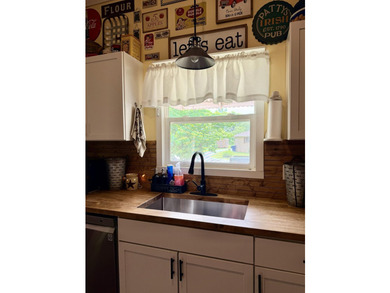 Beautiful older home that has been updated and ready to go! This - photo 11
