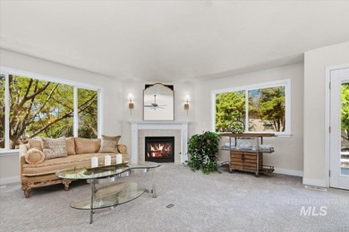 Rare better than new townhome minutes from downtown Eagle in a - photo 13