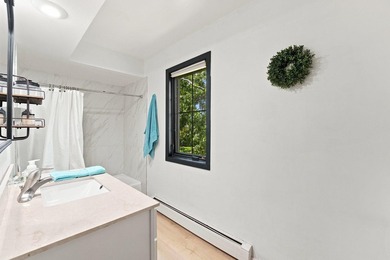 Welcome to this bright and inviting 1-bedroom, 1-bath top-floor - photo 16