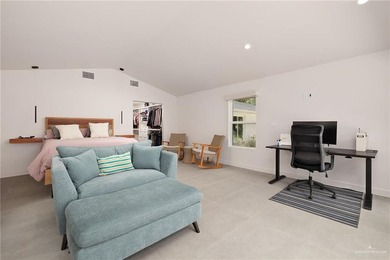 Stunning lakefront home sitting on over an acre in the exclusive - photo 17