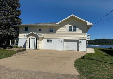 Lake Home For Sale in Guttenberg, Iowa