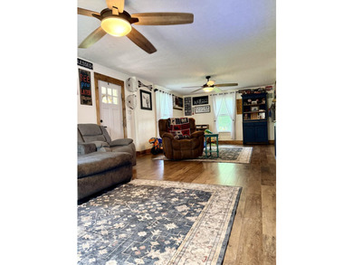 Beautiful older home that has been updated and ready to go! This - photo 21