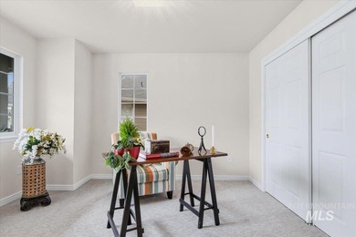 Rare better than new townhome minutes from downtown Eagle in a - photo 21