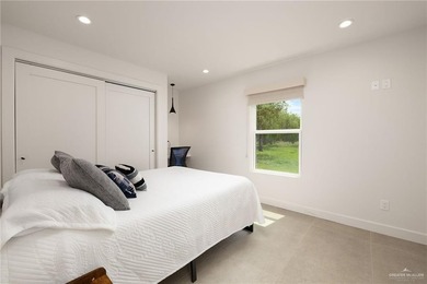 Stunning lakefront home sitting on over an acre in the exclusive - photo 22