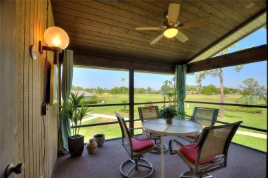 WELCOME TO CAREFREE FLORIDA LIVING IN THIS BEAUTIFULLY UPDATED - photo 25
