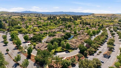 Welcome to 3111 Lake Albano Circle, a beautifully upgraded home - photo 26