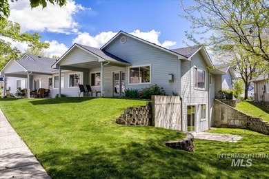Rare better than new townhome minutes from downtown Eagle in a - photo 37