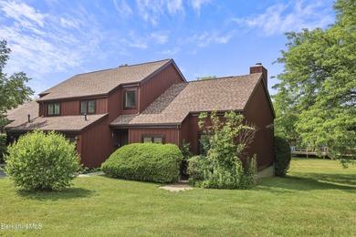 Enjoy easy Berkshire living in this spacious end-unit condo at - photo 2