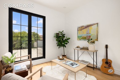 60 Reeve Place, a beautifully reimagined single-family townhouse - photo 11