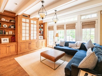 Quintessential Munsey Park - this stately, grand brick colonial - photo 15