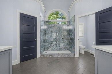 PRICED BELOW MARKET VALUE FOR EXCEPTIONAL VALUE ! Enjoy a - photo 17
