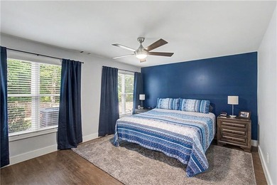 PRICED BELOW MARKET VALUE FOR EXCEPTIONAL VALUE ! Enjoy a - photo 26